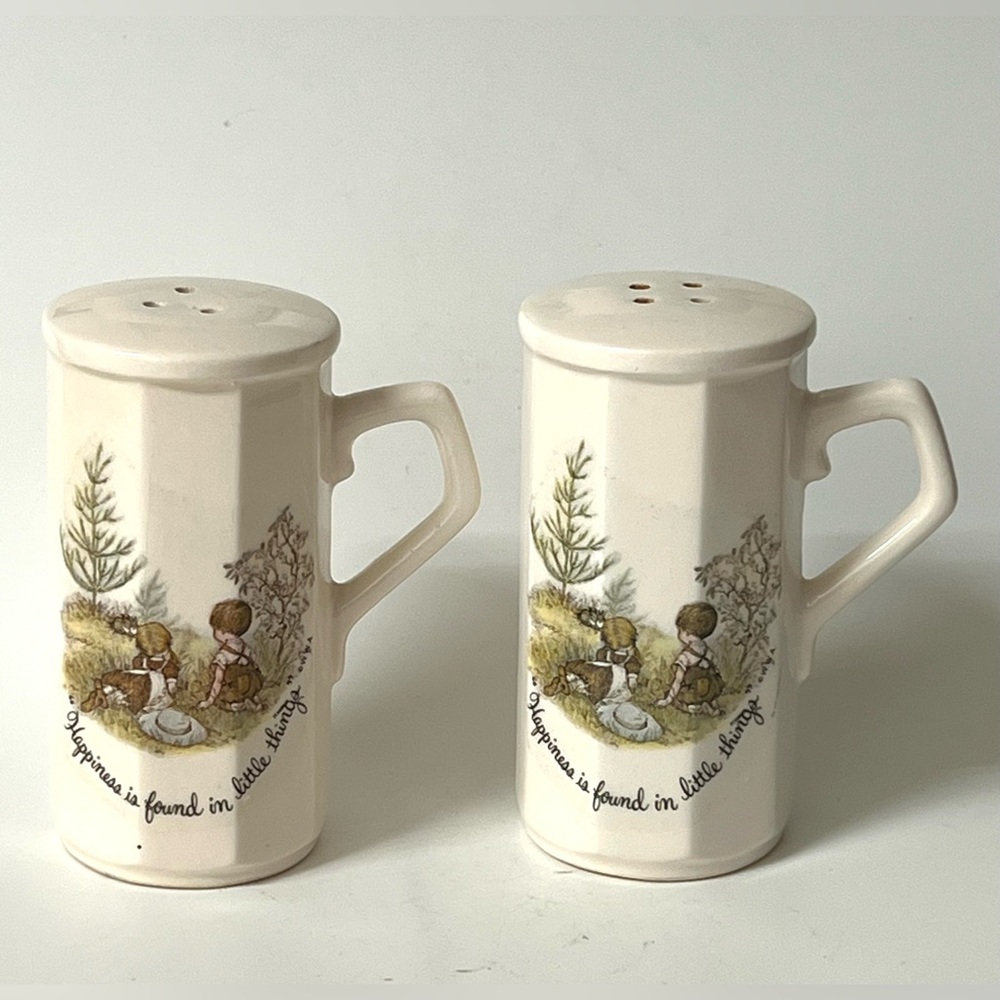 Vintage Holly Hobbie Porcelain Salt & Pepper Shakers with Handle Japan 3.8 in